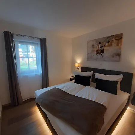 Hochalmbahnen 1-10 We1, Maislaufeldweg 1j Eg Apartament